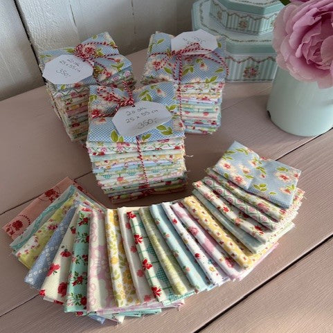 Fabric package in blue colors
