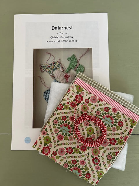 Kit til 3 stk Dalaheste