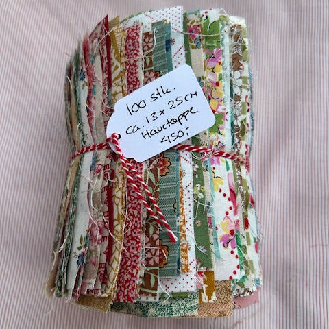 Fabric package in blue colors