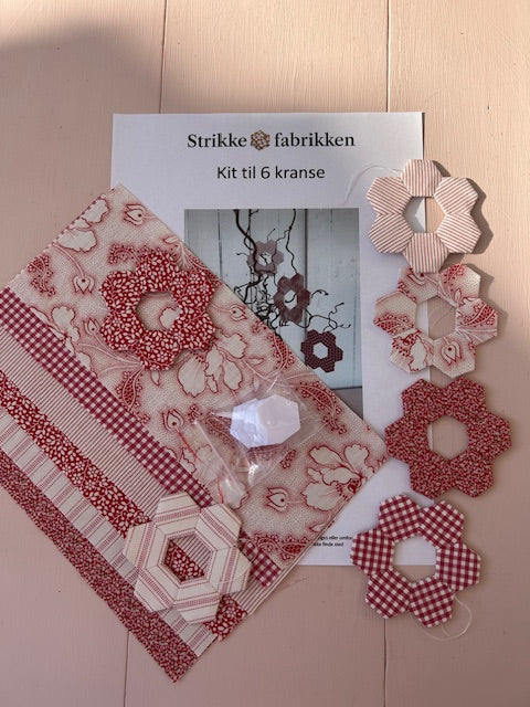 Kit for 3 Christmas Pigs