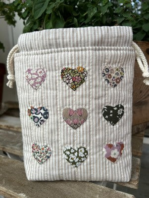 Kit for small log cabin project bag in blue colors
