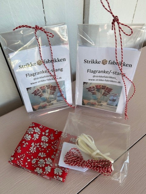 Kit for 3 Christmas Pigs